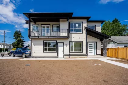 B 45945 Lewis Avenue, Chilliwack, BC, Chilliwack — Half Duplex for sale