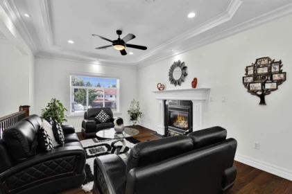 Primary Bedroom Photo of 12420 90a Avenue, Surrey, BC