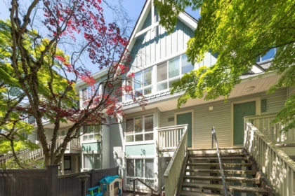 7317 Magnolia Terrace, Burnaby, BC, Burnaby — Townhouse for sale