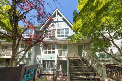 7317 Magnolia Terrace, Burnaby, BC, Burnaby — Townhouse for sale