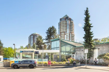 Outdoor Patio Photo of 7317 Magnolia Terrace, Burnaby, BC
