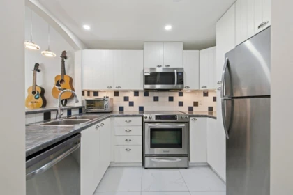 Pantry Photo of 7317 Magnolia Terrace, Burnaby, BC