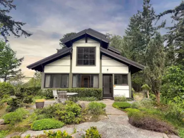 790 Devina Drive, Galiano Island, BC, Galiano Island — Single Family Residence for sale