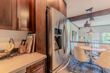Breakfast Nook Photo of 5 350 Centre Road, Lions Bay, BC