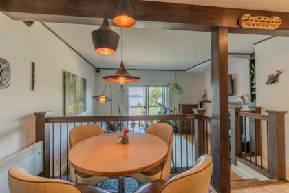 Kitchen Island Photo of 5 350 Centre Road, Lions Bay, BC