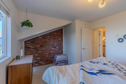 Laundry Room Photo of 5 350 Centre Road, Lions Bay, BC
