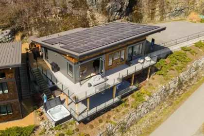 242 Shore Lane, Bowen Island, BC, Bowen Island — Single Family Residence for sale