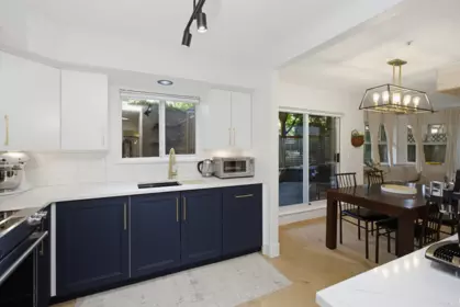 Kitchen Photo of 105 20556 113 Avenue, Maple Ridge, BC