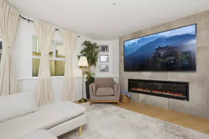 Loft / Bonus Room Photo of 105 20556 113 Avenue, Maple Ridge, BC