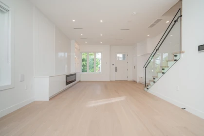 Breakfast Nook Photo of 2621 Mcbain Avenue, Vancouver, BC