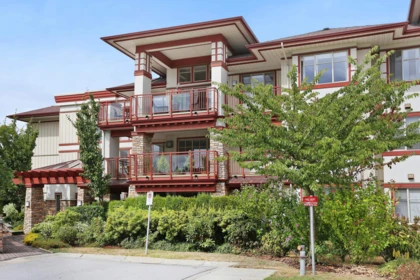 210 16477 64 Avenue, Surrey, BC, Surrey — Apartment/Condo for sale