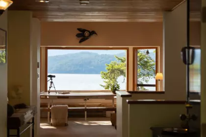 Kitchen Photo of 990 Windjammer Road, Bowen Island, BC