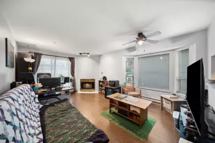 Primary Bedroom Photo of 412 525 Agnes Street, New Westminster, BC