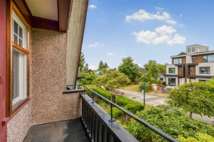 Office / Den Photo of 3732 West 2nd Avenue, Vancouver, BC