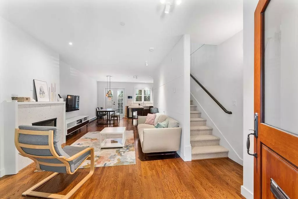 Family Room Photo of 3025 Birch Street, Vancouver, BC