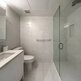 202 8181 Chester Street, Vancouver, BC, Vancouver — Apartment/Condo for sale
