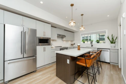 202 80 Elgin Street, Port Moody, BC, Port Moody — Townhouse for sale
