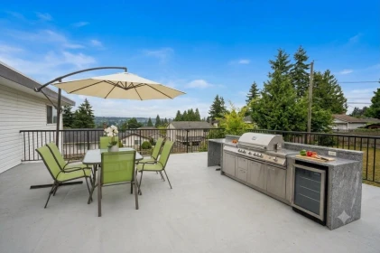 7969 Burnlake Drive, Burnaby, BC, Burnaby — Single Family Residence for sale