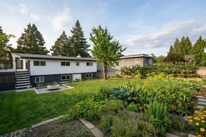 7969 Burnlake Drive, Burnaby, BC, Burnaby — Single Family Residence for sale