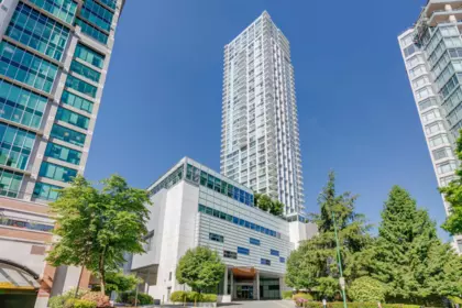3702 4508 Hazel Street, Burnaby, BC, Burnaby — Apartment/Condo for sale