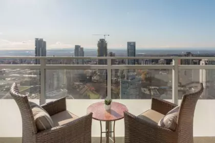 3702 4508 Hazel Street, Burnaby, BC, Burnaby — Apartment/Condo for sale