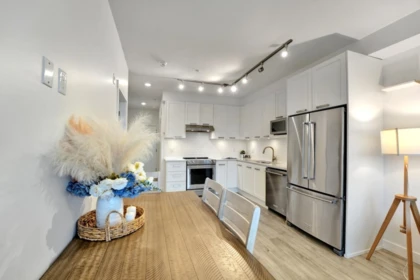 Kitchen Photo of 317 5638 201a Street, Langley, BC