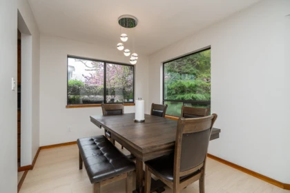 Breakfast Nook Photo of 6578 130a Street, Surrey, BC