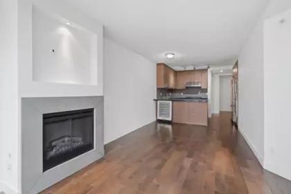 Kitchen Island Photo of 403 3228 Tupper Street, Vancouver, BC