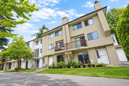 208 7144 133b Street, Surrey, BC, Surrey — Apartment/Condo for sale