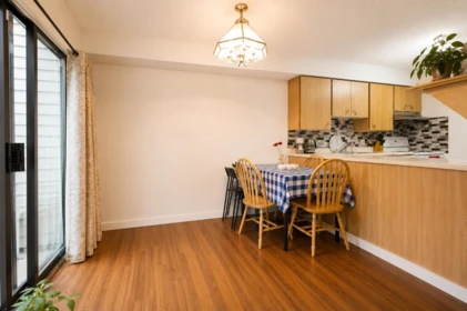 208 7144 133b Street, Surrey, BC, Surrey — Apartment/Condo for sale