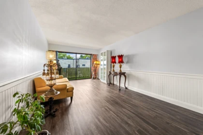 208 611 Blackford Street, New Westminster, BC, New Westminster — Apartment/Condo for sale