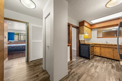 Kitchen Island Photo of 208 611 Blackford Street, New Westminster, BC