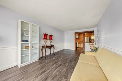 Kitchen Photo of 208 611 Blackford Street, New Westminster, BC