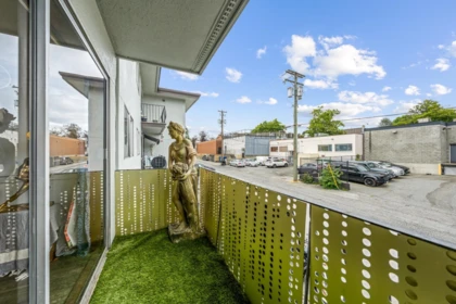 Laundry Room Photo of 208 611 Blackford Street, New Westminster, BC