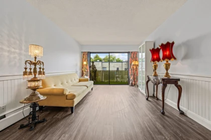 208 611 Blackford Street, New Westminster, BC, New Westminster — Apartment/Condo for sale