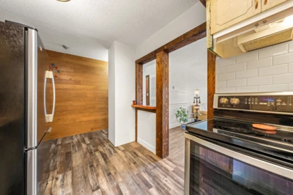 Primary Bathroom Photo of 208 611 Blackford Street, New Westminster, BC