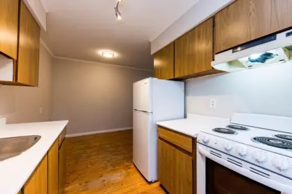 Basement Recreation Room Photo of 219 1442 Blackwood Street, White Rock, BC