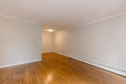 Breakfast Nook Photo of 219 1442 Blackwood Street, White Rock, BC
