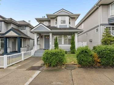 14912 57 Avenue, Surrey, BC, Surrey — Single Family Residence for sale