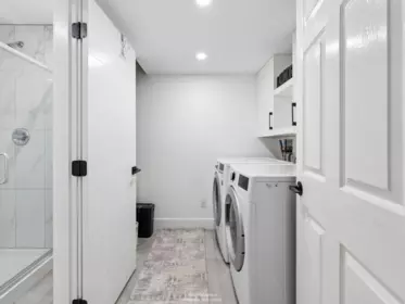 Garage Interior Photo of 14912 57 Avenue, Surrey, BC