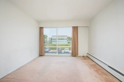 202 8040 Ryan Road, Richmond, BC, Richmond — Apartment/Condo for sale