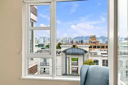Breakfast Nook Photo of 705 538 W 7th Avenue, Vancouver, BC