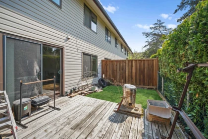 Powder Room Photo of 75 13880 74 Avenue, Surrey, BC