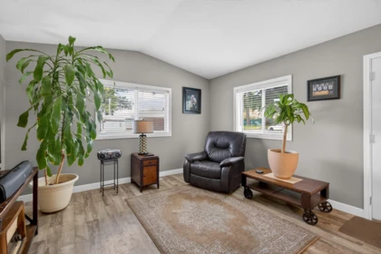 Kitchen Photo of 17 24330 Fraser Highway, Langley, BC