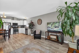 17 24330 Fraser Highway, Langley, BC