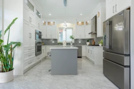 5876 139a Street, Surrey, BC