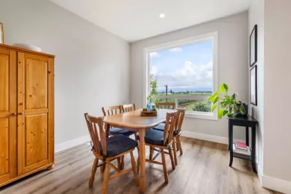 Breakfast Nook Photo of 10392 Wedgewood Drive, Chilliwack, BC