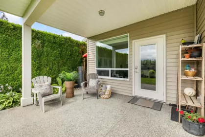 Swimming Pool Photo of 10392 Wedgewood Drive, Chilliwack, BC