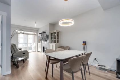 204 6077 London Road, Richmond, BC, Richmond — Apartment/Condo for sale
