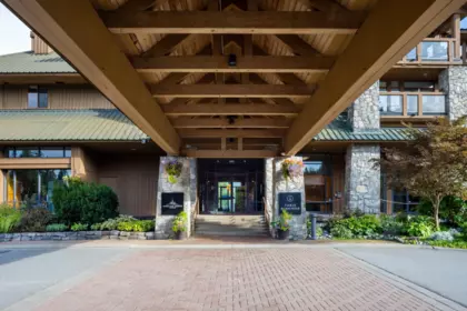 Hallway Photo of 209 8080 Nicklaus North Boulevard, Whistler, BC